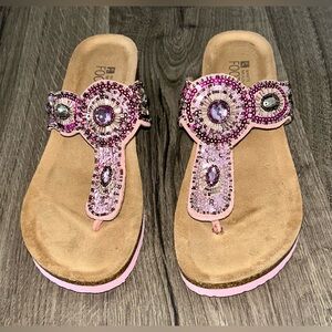 White Mountain FootBeds Purple/Pink Beaded Women's Sandals, Size 9M, Used